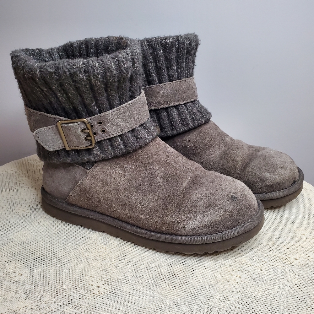 UGG Cambridge Suede Sweater Knit Grey Boots Buckles Size 8
